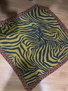 (Category: ) located in . Submitted by PrelovedtoLove (Listing ID 1448729848, Image 1). Description: .