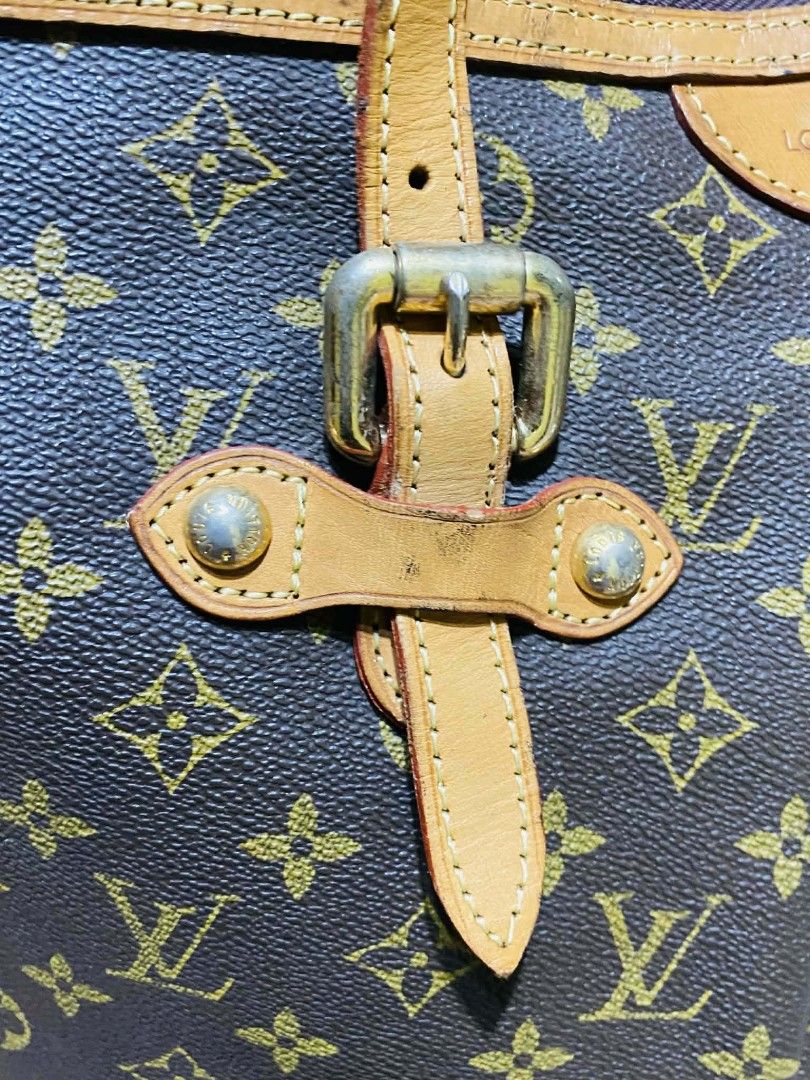 Louis Vuitton Palermo GM (Category: Luxury Bags & Wallets) located in San Isidro, Davao Oriental. Submitted by ranofrehets (Listing ID 1448852031, Image 3). Description: Louis Vuitton Palermo GM P2,700 plus sf No Issues No Stain Goods pa Medium size Coded..