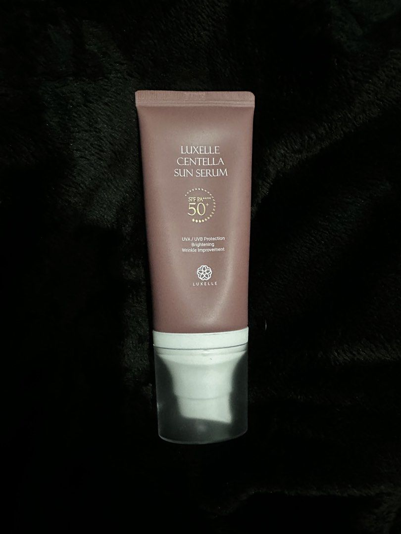 Luxelle Centella Sun Serum SPF 50+ PA+++ (Category: Face Care) located in Makati City. Submitted by starsiiii (Listing ID 1448705462, Image 1). Description: - Luxelle Centella Sun Serum - SPF 50+ PA+++ - Lightweight & Non-Greasy Formula - Hydrates and Smoothens Skin - UVA/UVB Protection - Wrinkle Improvement - 50ml / 1.69 fl.oz - Apply 15 minutes before sun exposure ✅ used for 3 days ✅ bought from official store.