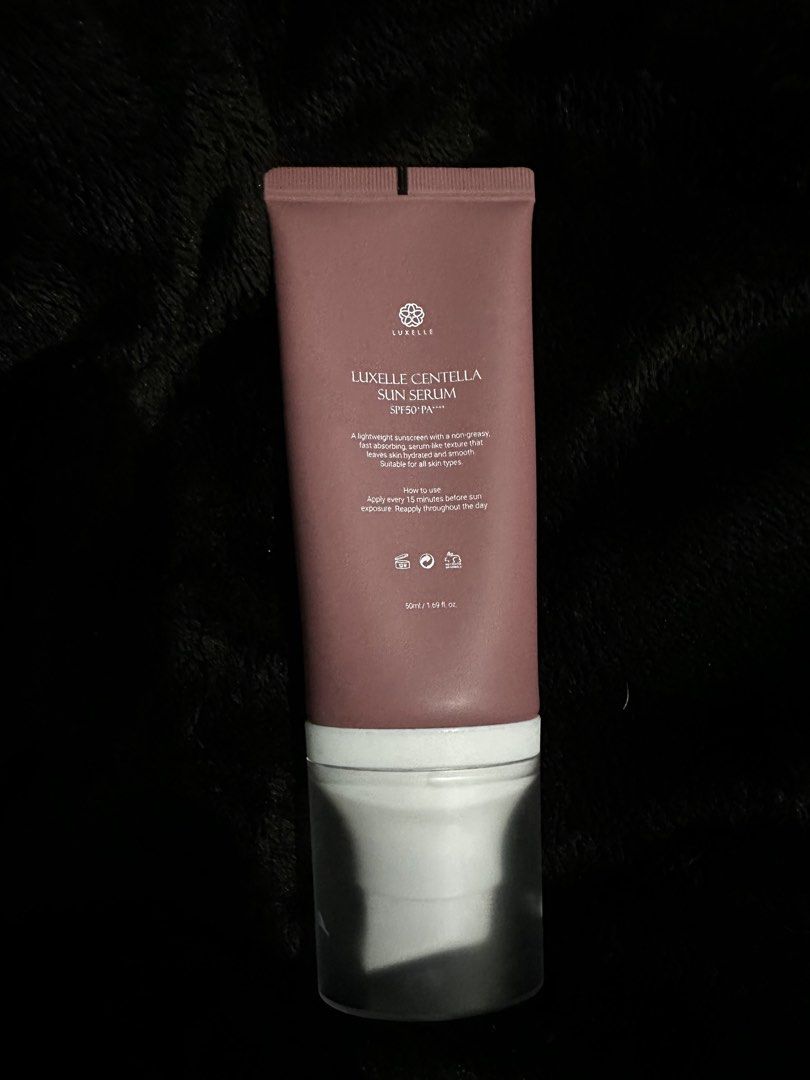 Luxelle Centella Sun Serum SPF 50+ PA+++ (Category: Face Care) located in Makati City. Submitted by starsiiii (Listing ID 1448705462, Image 2). Description: - Luxelle Centella Sun Serum - SPF 50+ PA+++ - Lightweight & Non-Greasy Formula - Hydrates and Smoothens Skin - UVA/UVB Protection - Wrinkle Improvement - 50ml / 1.69 fl.oz - Apply 15 minutes before sun exposure ✅ used for 3 days ✅ bought from official store.
