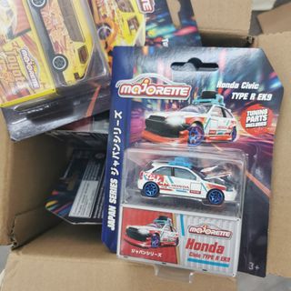（分類：）位於 。 由 credit1048_car 提交（商品編號 1448785382，圖片 1）。簡介： 。