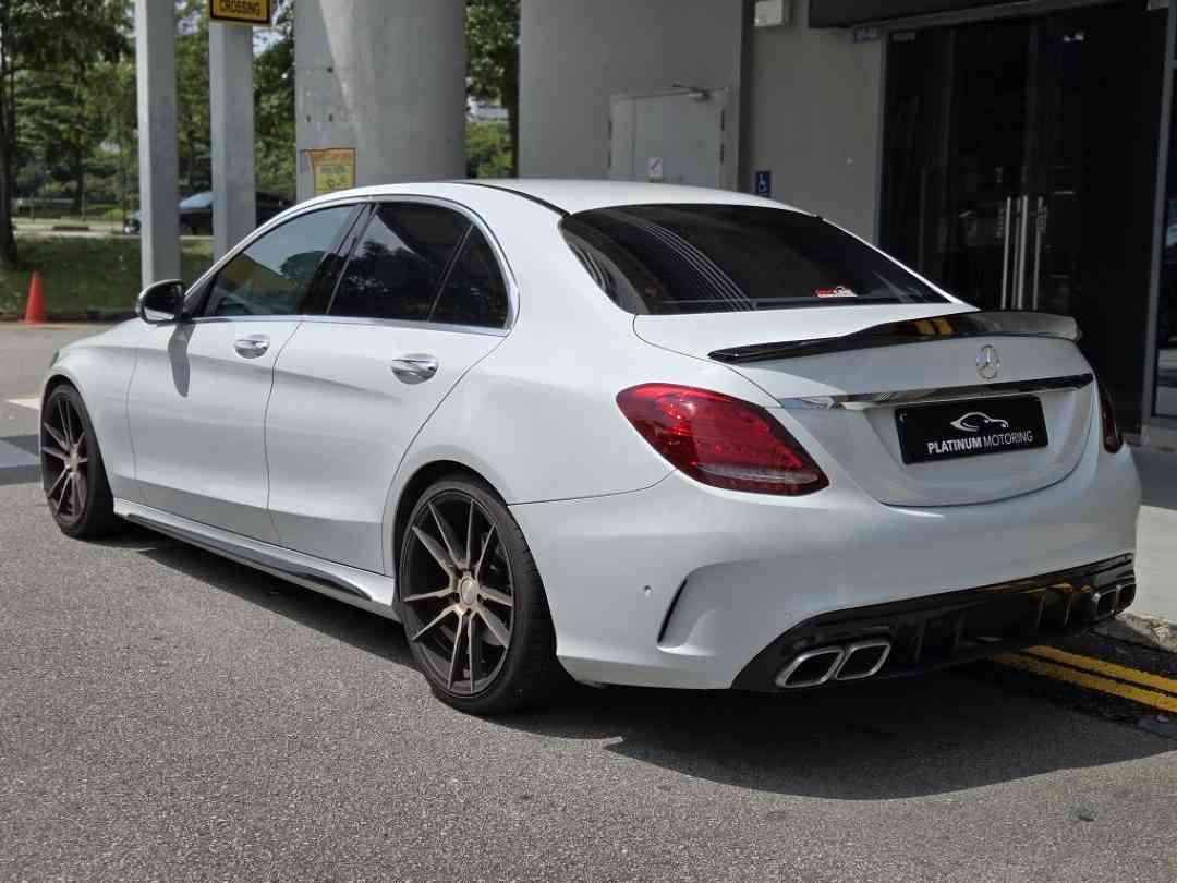 Mercedes-Benz C-Class Saloon C180 Avantgarde (A) (Category: Used Cars) located in Singapore. Submitted by platinummotoringsg (Listing ID 1448730105, Image 3). Description: Interest rates from as low as 1.28%! Full loan available. Choose from bank or in-house financing! Singapore's largest pre-owned dealership with 500+ listings, we offer higher trade-in value, better approval rates, and some of the lowest interest rates in the market. 4x SGCM Pre