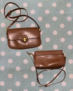 (Kategori: ) berada di . Dikirim oleh pojokkananthirfty (ID iklan 1448818359, Gambar 1). Deskripsi: .