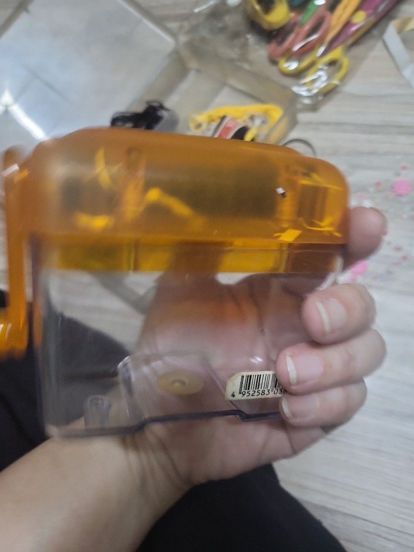Mini Manual Paper Shredder (Category: Craft Supplies & Tools) located in Caloocan City. Submitted by lynette1977 (Listing ID 1448854121, Image 3). Description: .
