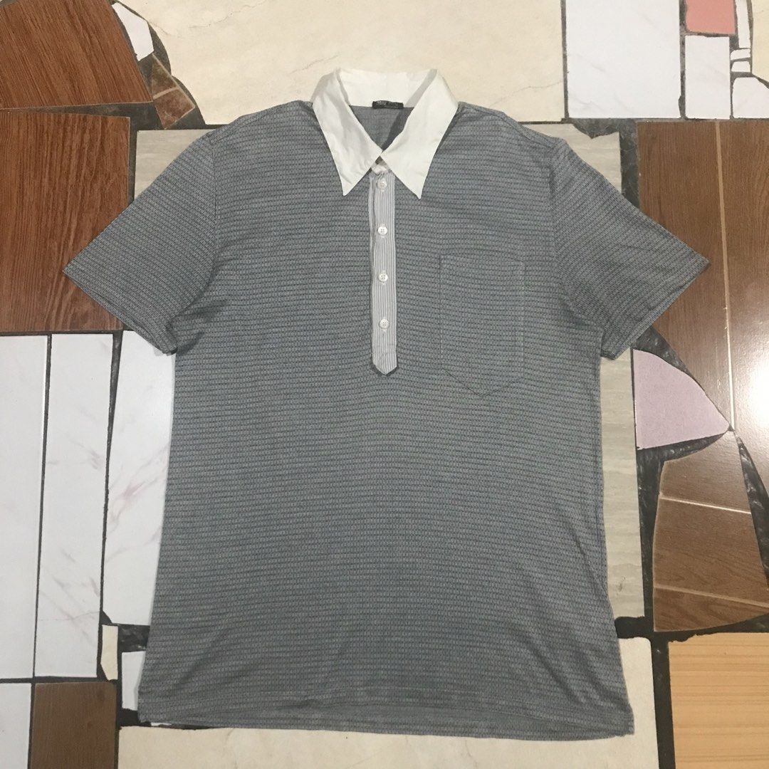 Miu Miu Polo Shirt (Category: Tshirts & Polo Shirts ) located in Bacolod City. Submitted by cdargg (Listing ID 1448832152, Image 1). Description: •Size: Large •Dimension: Width: 20 Length: 29 •Excellent •No Issue/Flaws •9.5/10 Color Rate •Authentic.