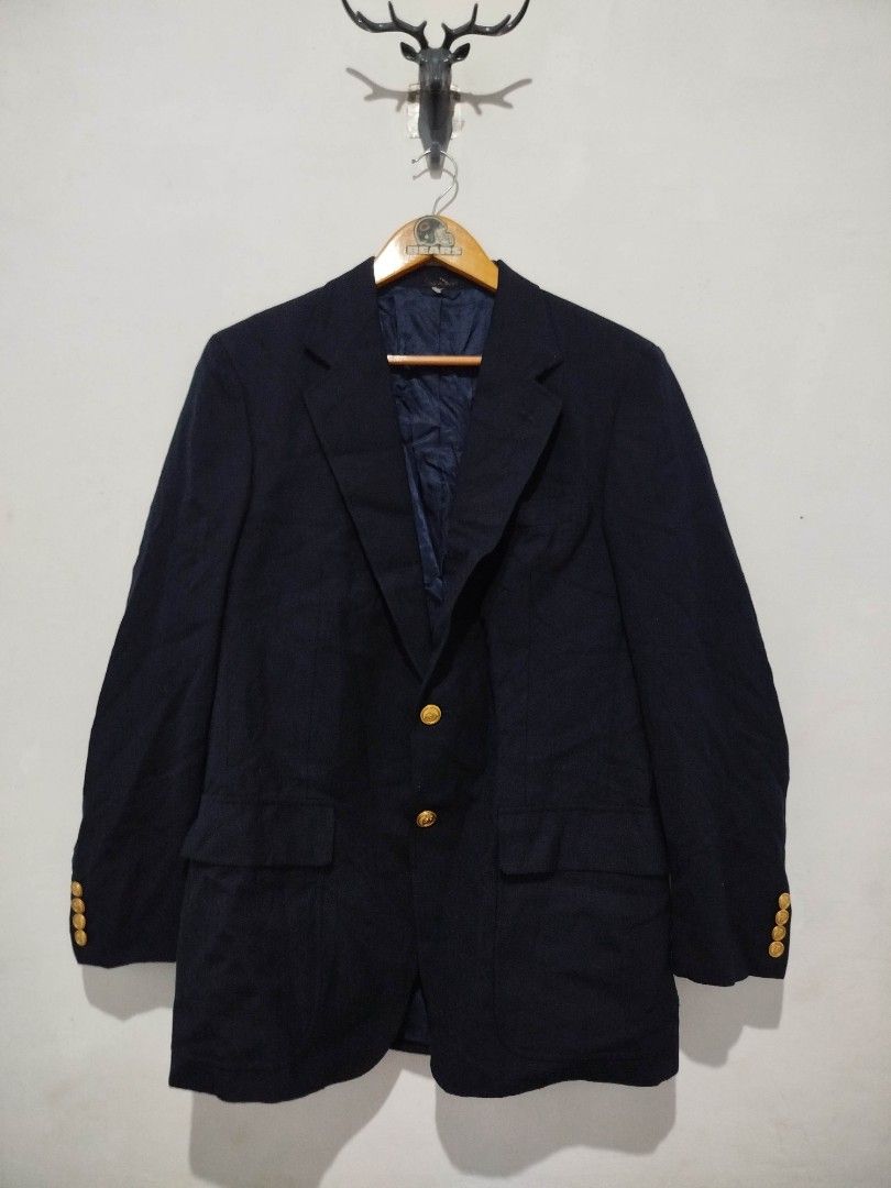 Neil Martin Navy Blazer with Gold Buttons (Category: Coats, Jackets and Outerwear) located in Manila. Submitted by boldlion_eb5ed7 (Listing ID 1448800883, Image 1). Description: LARGE ON TAG NO ISSUE COLORRATE:9/10 350 + SF MODE OF PAYMENT G CASH.
