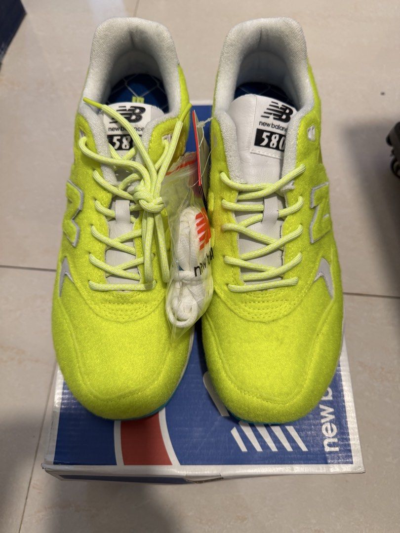 New balance MRT 580 （分類：波鞋）位於 Hong Kong。 由 duncanwong623 提交（商品編號 1448739215，圖片 2）。簡介： 全新MRT580 日本特別版 US10 $300 可小議。