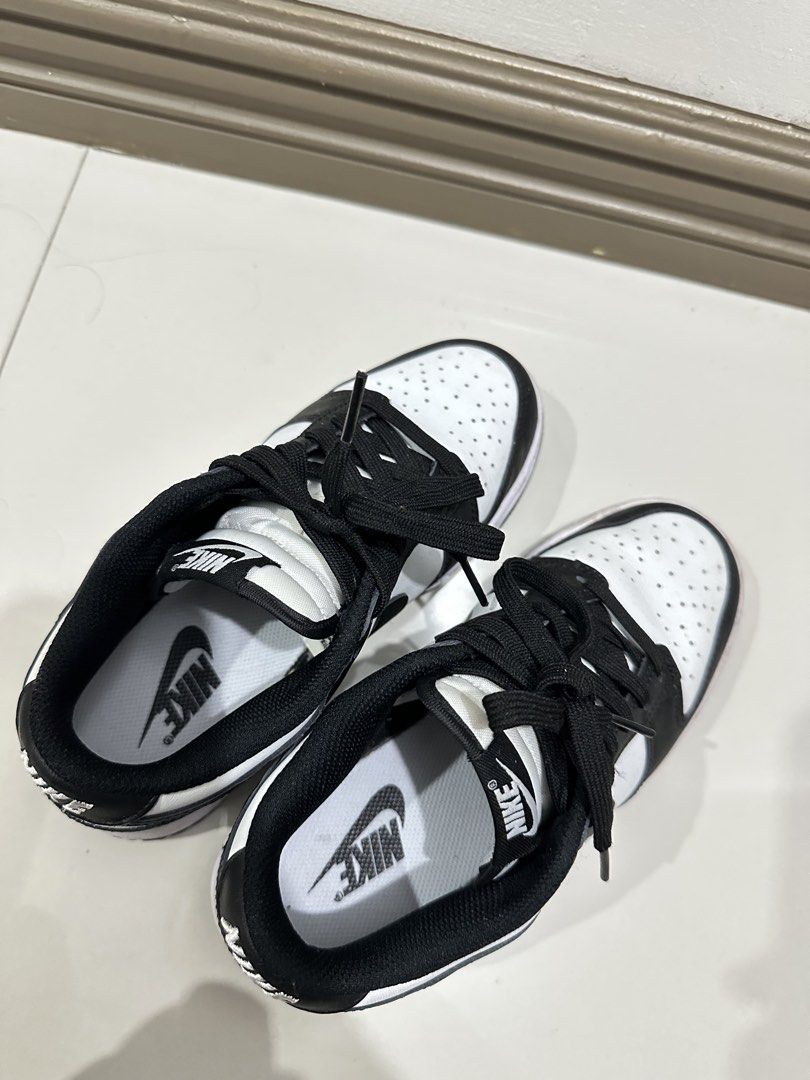 Nike Dunk Low Panda US SIZE 5 (Category: Sneakers) located in Caloocan City. Submitted by ai_declutter (Listing ID 1448754777, Image 1). Description: Like new US Size 5.