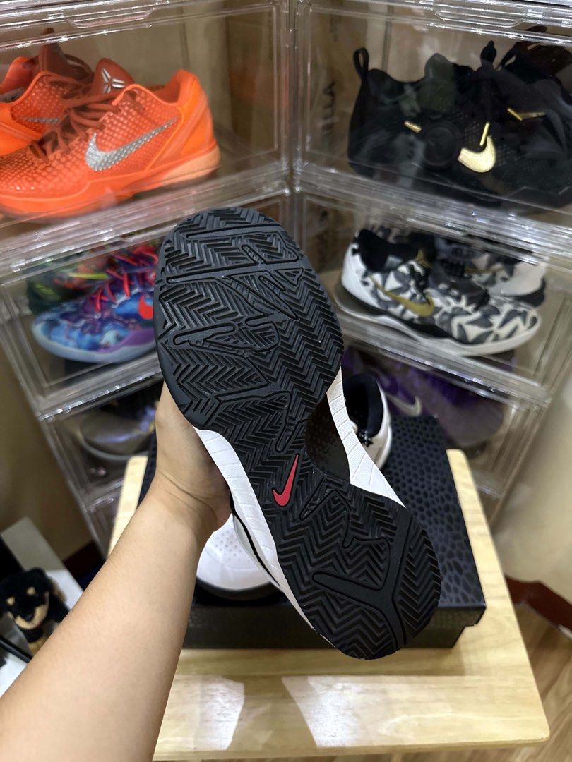 Nike Kobe 4 Protro Mambacita (Category: Sneakers) located in Lingayen. Submitted by ivansellstuff (Listing ID 1448798301, Image 2). Description: Kobe 4 Mambacita Size 8us mens Light used 9/10 condi.