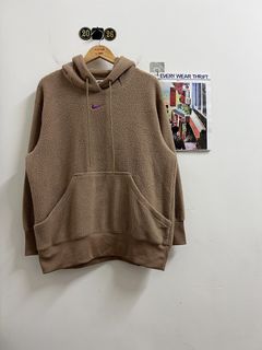 由 everywearthrift (刊登 ID 1448893219，圖片 1) 提交，位於 的 (類別：)，說明：。