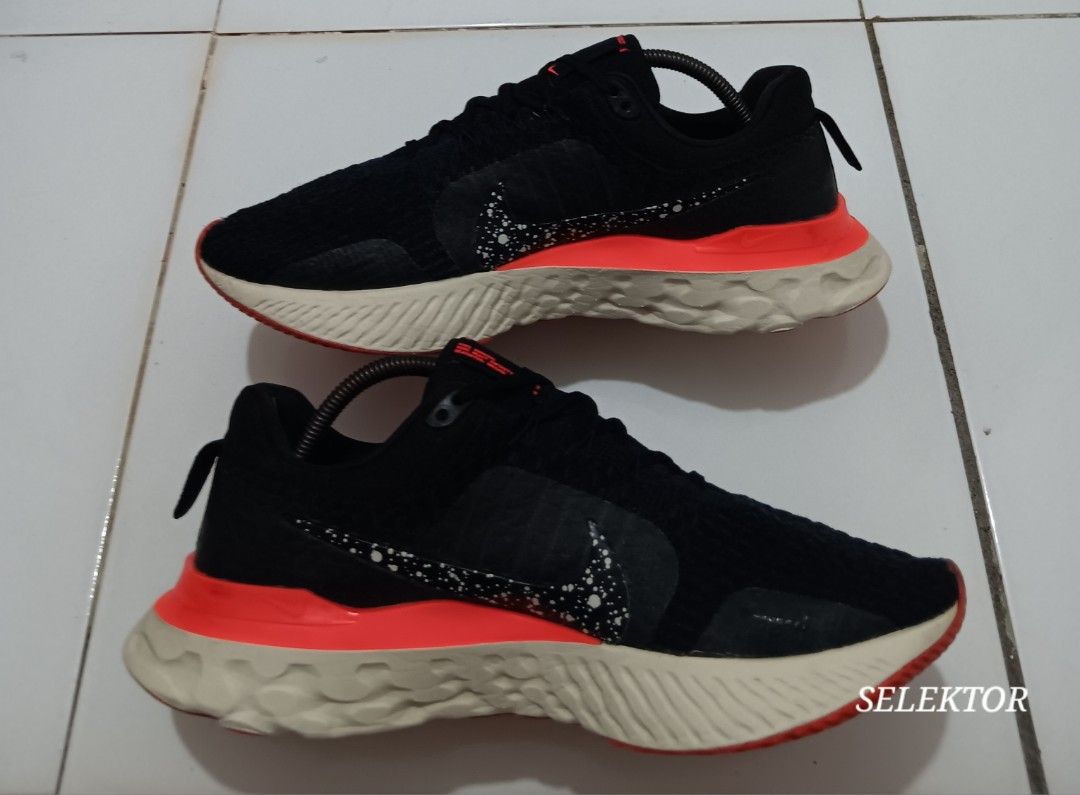 NIKE REACT INFINITY RUN (Category: Sneakers) located in Dauis. Submitted by udenglegaspi (Listing ID 1448736958, Image 2). Description: .