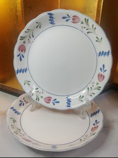 (Category: ) located in . Submitted by buylaaaaa (Listing ID 1448710947, Image 1). Description: .