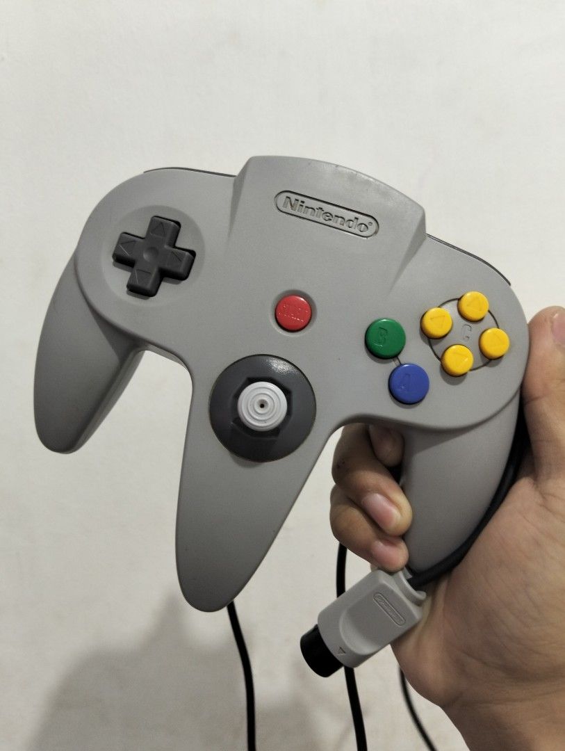 Nintendo 64 Controller (Category: Nintendo) located in Cagayan de Oro. Submitted by prince.2k08thrifter (Listing ID 1448726885, Image 1). Description: .