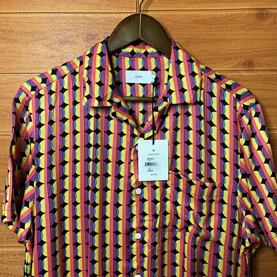 Onia Pattern Button down (Category: Formal Shirts) located in Quezon City. Submitted by klasiko2020 (Listing ID 1448714628, Image 3). Description: Condition: 9.5+/10 Pristine condition Issue: non Refer to the dimension 🤗 PM FOR MORE DETAILS NO RETURN, NO EXCHANGE & NO REFUND! ✅I ALSO ACCEPT TRADE/SWAP TO ANYTHING JUST DROP YOUR OFFER Please manage your expectations, this is a secondhand item. What you see is what you get 😊 💵MOP: GCASH, BDO or 