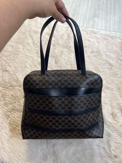 (Category: ) located in . Submitted by kimbags (Listing ID 1448752634, Image 1). Description: .