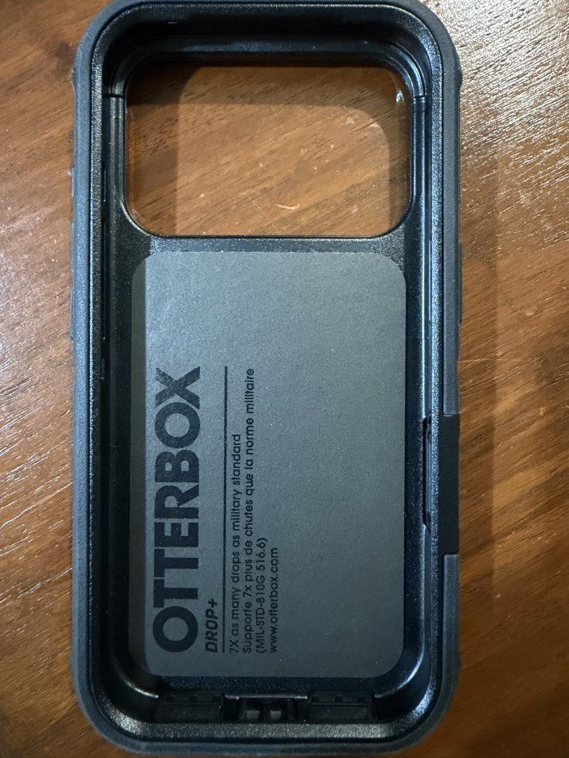 Otterbox Defender Iphone 17 Pro (Category: Cases & Sleeves) located in Cavite. Submitted by carizhai (Listing ID 1448841490, Image 1). Description: - Brand: Otterbox; US-bought ($75) - Model: Defender Series - Compatible with: iPhone 17 Pro - Protection: Military-grade drop protection (7X as many drops as military standard) - Design: Rugged, multi-layer defense - Features: Inner lining, outer shell, port covers (implied by design) - Condition: Ex
