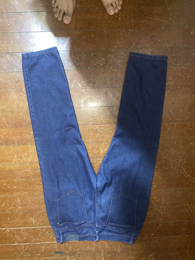 OXYGN Blue Denim Pants (Category: Jeans) located in Cainta. Submitted by sneakseller1995 (Listing ID 1448797575, Image 2). Description: No issues Authentic 31 waist DM if interested .