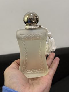 (Category: ) located in . Submitted by perfume.malaysia88 (Listing ID 1448817475, Image 1). Description: .
