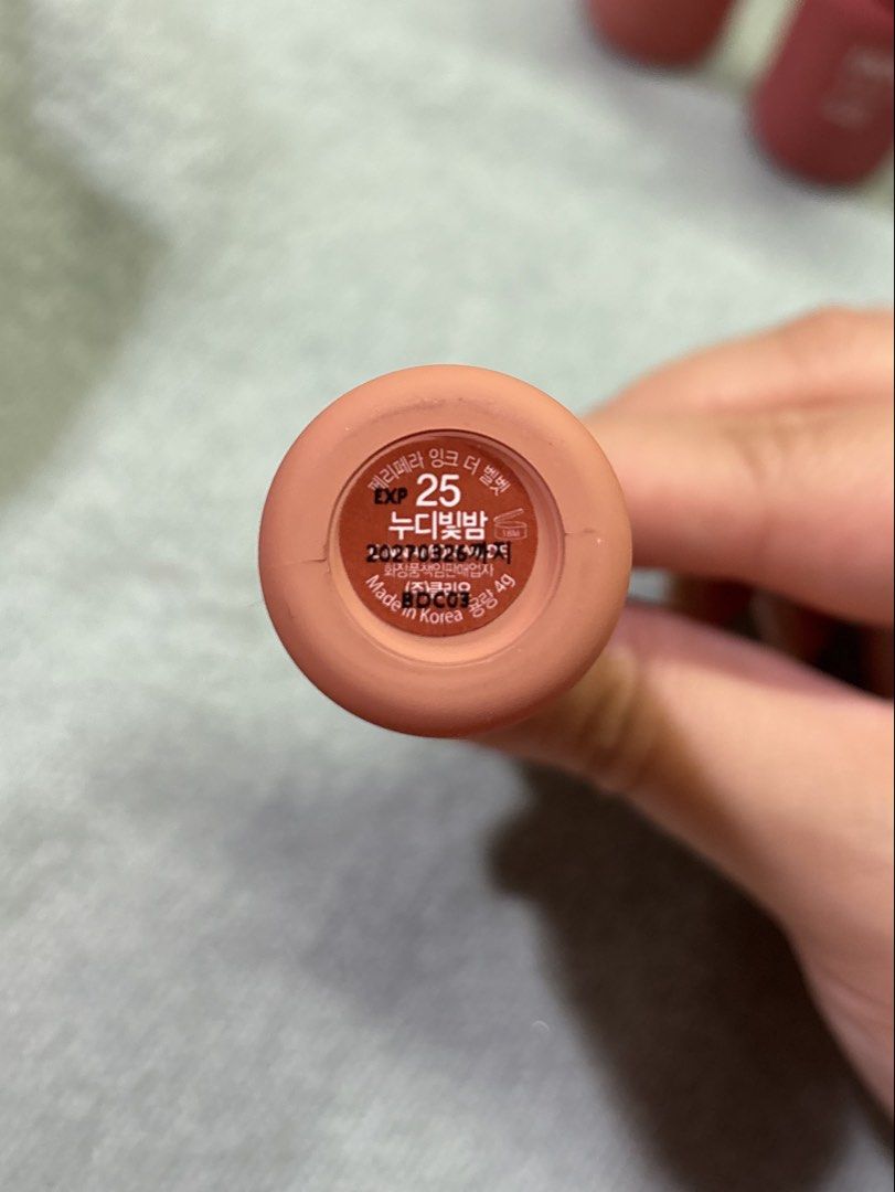 Peripera Ink Velvet Lip Tint (Category: Makeup) located in Navotas City. Submitted by peetamellark16 (Listing ID 1448843956, Image 2). Description: Shade: 25 Cinnamon Nude Purchased: Sep 2024 Expiry: Mar 26, 2027.
