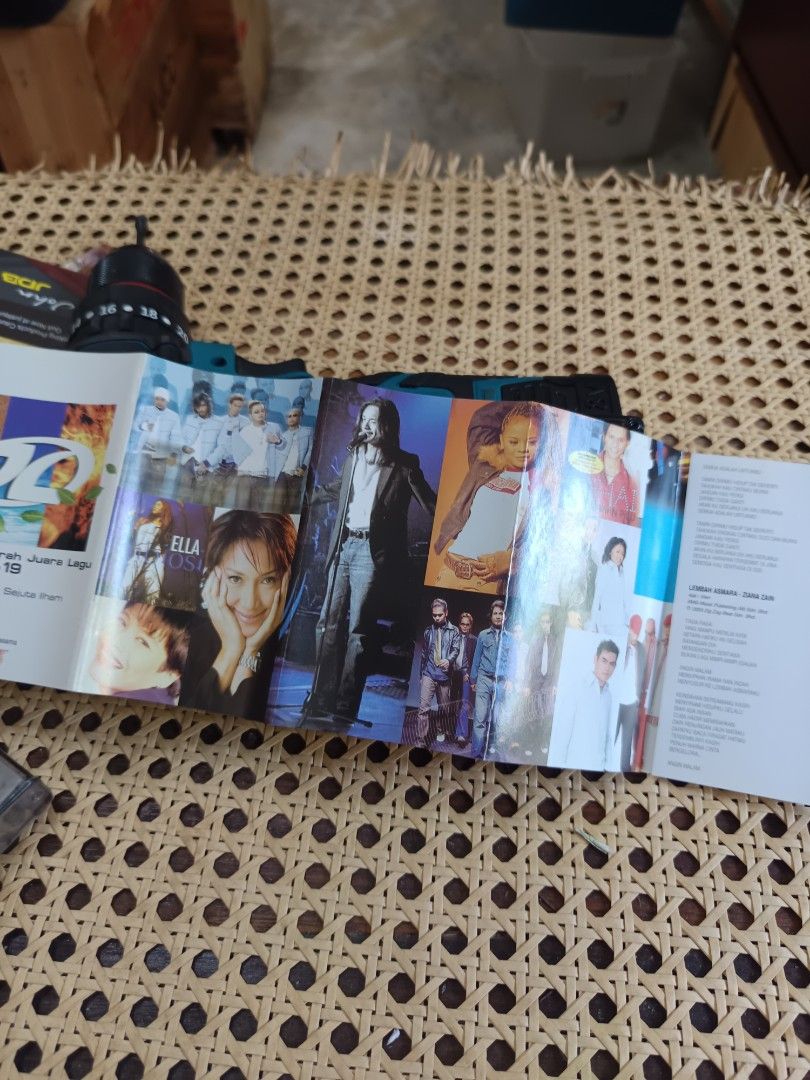 Pilihan anugerah juara lagu ke 18 (Category: Vintage Collectibles) located in Bagan Datoh. Submitted by azizibotoi2605 (Listing ID 1448771923, Image 2). Description: item test.. siap cuci. pos asing.