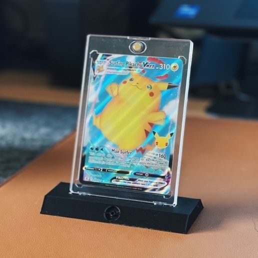 Pokemon - 35PT Magnetic Card Case TCG (Category: Toys & Games) located in Cheras. Submitted by solidustrading (Listing ID 1448827059, Image 2). Description: 🔥 Promotional Price Now!! In-Stock: 19 Units 35PT Magnetic Card Case for TCG cards. Strong magnetic closure with clear hard plastic protection to keep cards safe from scratches, dust, and damage. Suitable for Pokémon, Yu-Gi-Oh!, MTG, sports cards, and other trading cards. Great for collectio