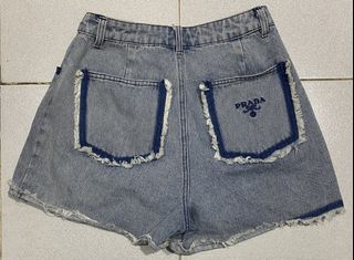 (Category: ) located in . Submitted by MJ_80 (Listing ID 1448814615, Image 1). Description: .