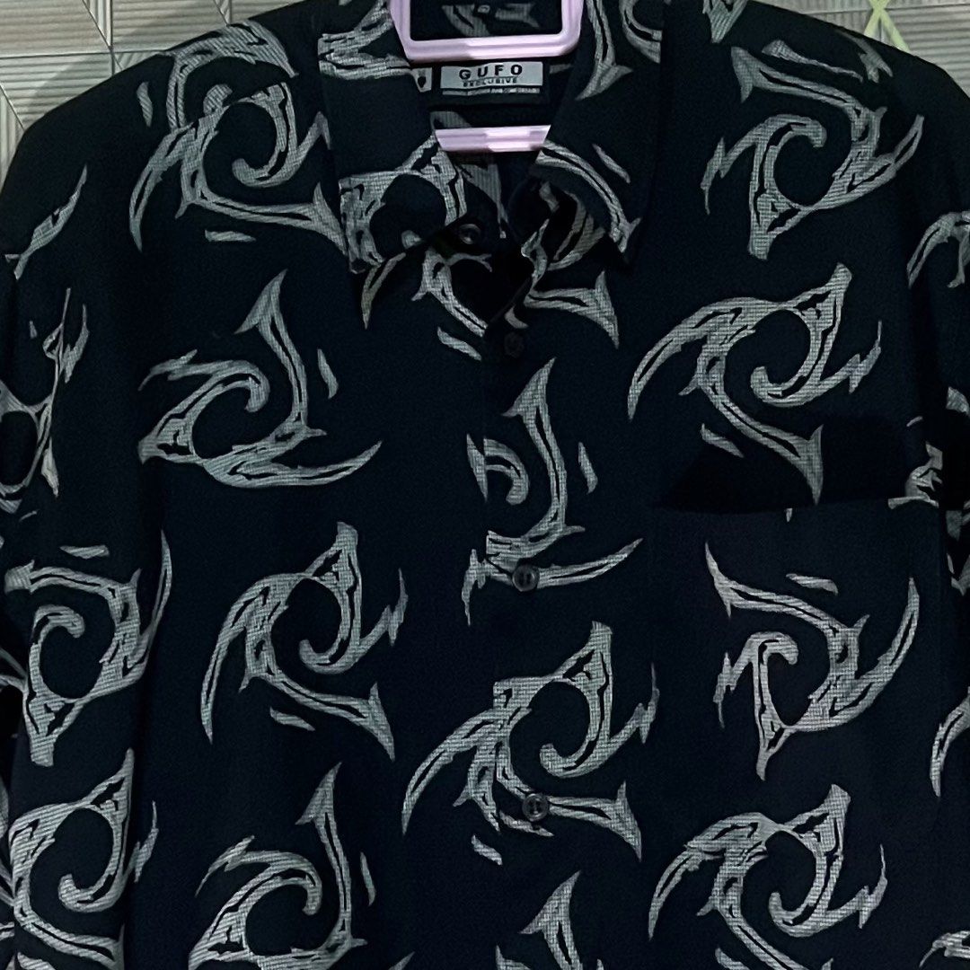 PRELOVED GUFO EXCLUSIVE ORI KEMEJA HITAM FULL MOTIF (Size L) (LD=100cm x Pj=80cm) (Kategori: Atasan) berada di Bandung. Dikirim oleh preloved_mirahkece (ID iklan 1448761925, Gambar 2). Deskripsi: 1000% Original (Jika Tidak Ori Silahkan Di Kembalikan) Size L LD=110cm x Pj= 80cm * Good Condition 90% * Real Pic Stock 1 Siapa Cepat Dia Dapat Selama Produk Di Etalase / Display Toko Stock Ada TERIMAKASIH.