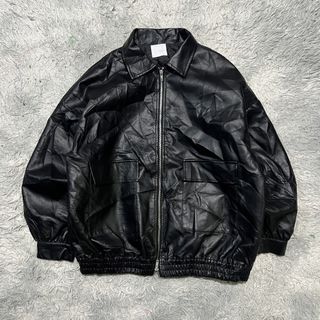 (Category: ) located in . Submitted by itsvintageclothing (Listing ID 1448832040, Image 1). Description: .