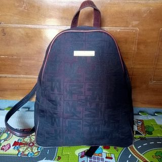 (Kategori: ) berada di . Dikirim oleh nurmelyasof (ID iklan 1448775284, Gambar 1). Deskripsi: .