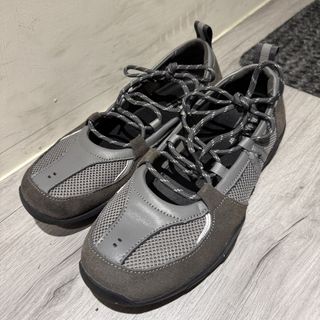 由 Yun._0320 (刊登 ID 1448886705，圖片 1) 提交，位於 的 (類別：)，說明：。