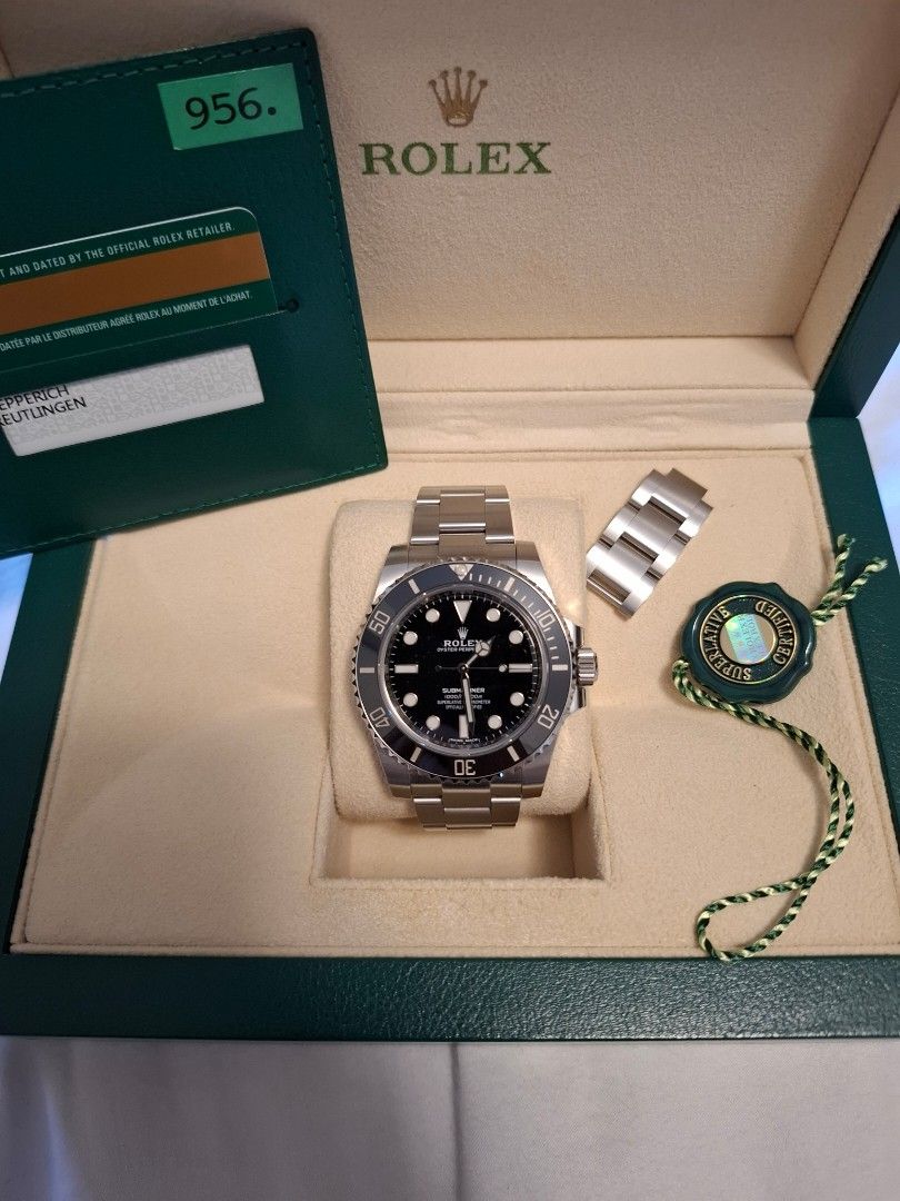 Rolex Submariner (Category: Luxury Watches) located in Muntinlupa City. Submitted by victorb85 (Listing ID 1448826023, Image 1). Description: 2019 Rolex Submariner No Date, 40mm, Ceramic Complete set, box, card, manuals, links Good as new, unpolished 685,000 obo Alabang or Makati.