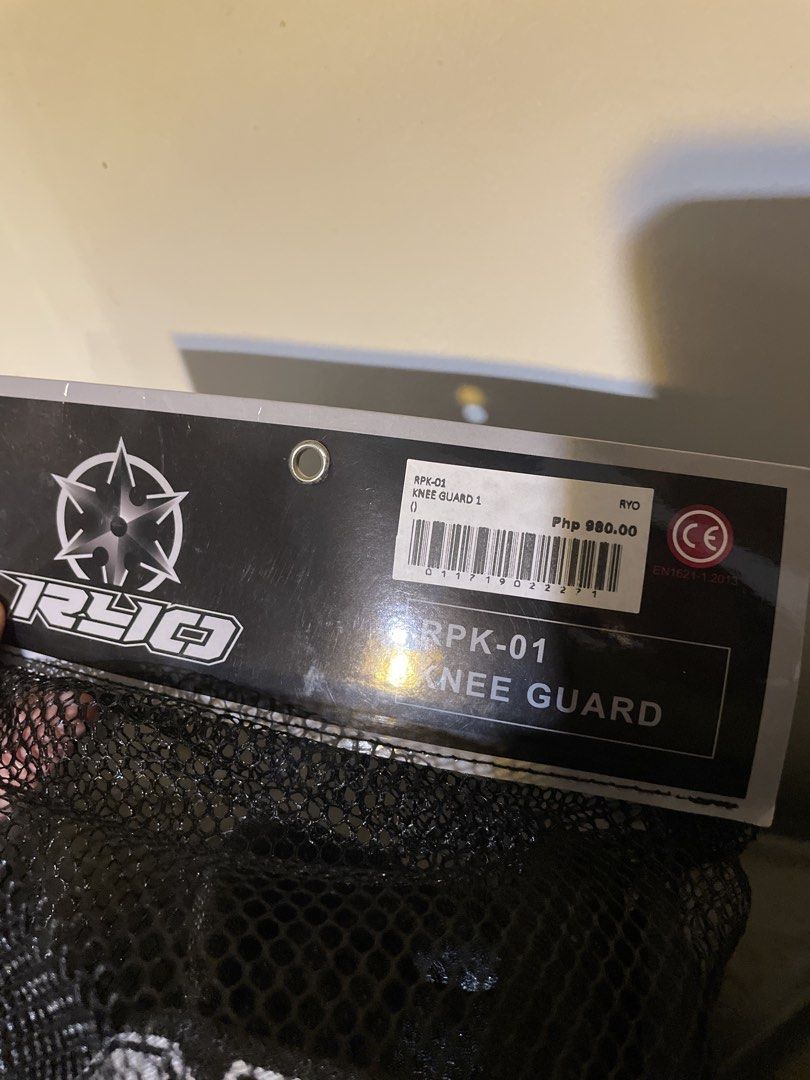 RYO RPK-01 Knee Guard (Category: Other Sports Equipment and Supplies) located in Quezon City. Submitted by romsr (Listing ID 1448738001, Image 1). Description: RFS: I thought i need it for motorcycle lessons but did not - RYO RPK-01 Knee Guards - Essential knee protection for riding - Ideal for motorcycle riders and skaters - Includes a convenient mesh bag - Protect your knees and ride with confidence!.