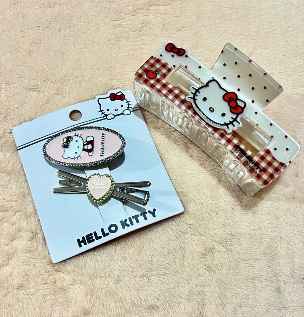Sanrio-Hello Kitty Hair Pins & Clamp [Set] (Category: Hair Accessories) located in Muntinlupa City. Submitted by hermanasbfl (Listing ID 1448831704, Image 1). Description: .