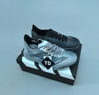 (Category: ) located in . Submitted by khai.uasneakers (Listing ID 1448862051, Image 1). Description: .