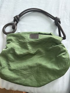 （分類：）位於 。 由 iwusf 提交（商品編號 1448760319，圖片 1）。簡介： 。