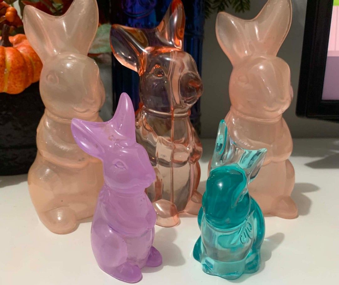 Set of 5 Bunny Decors (Category: Figurines & Statues) located in Quezon City. Submitted by dfabloveverything (Listing ID 1448881572, Image 1). Description: - Adorable set of 5 bunny figurines - Colors include: 3 pink, 1 purple, 1 teal. - Ideal for Easter decorations or general display. - Adds a vibrant pop of color to any shelf or surface..