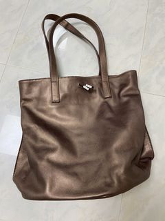 （分類：）位於 。 由 hkispretty 提交（商品編號 1448850136，圖片 1）。簡介： 。