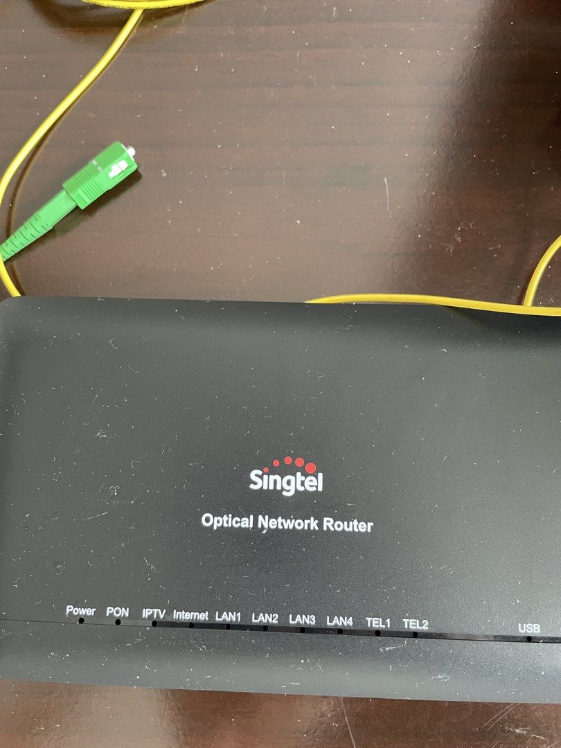 Singtel Optical Network Router & 2 Mesh WiFi6 Extenders