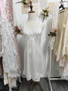(Category: ) located in . Submitted by myfirstwear (Listing ID 1448807547, Image 1). Description: .