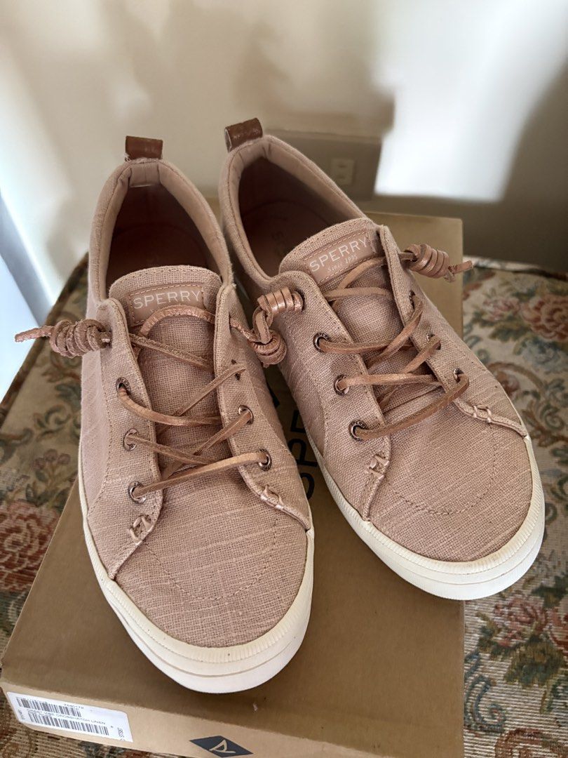 Sperry crest vibe crosshatch linen - rose (Category: Sneakers) located in Barugo. Submitted by green.trendsetter (Listing ID 1448725695, Image 3). Description: Closet clear-out! Well-loved pieces looking for a new home Rfs: moving abroad.