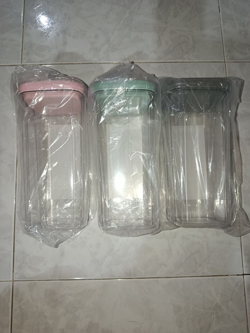 Storage Container505784112629032961