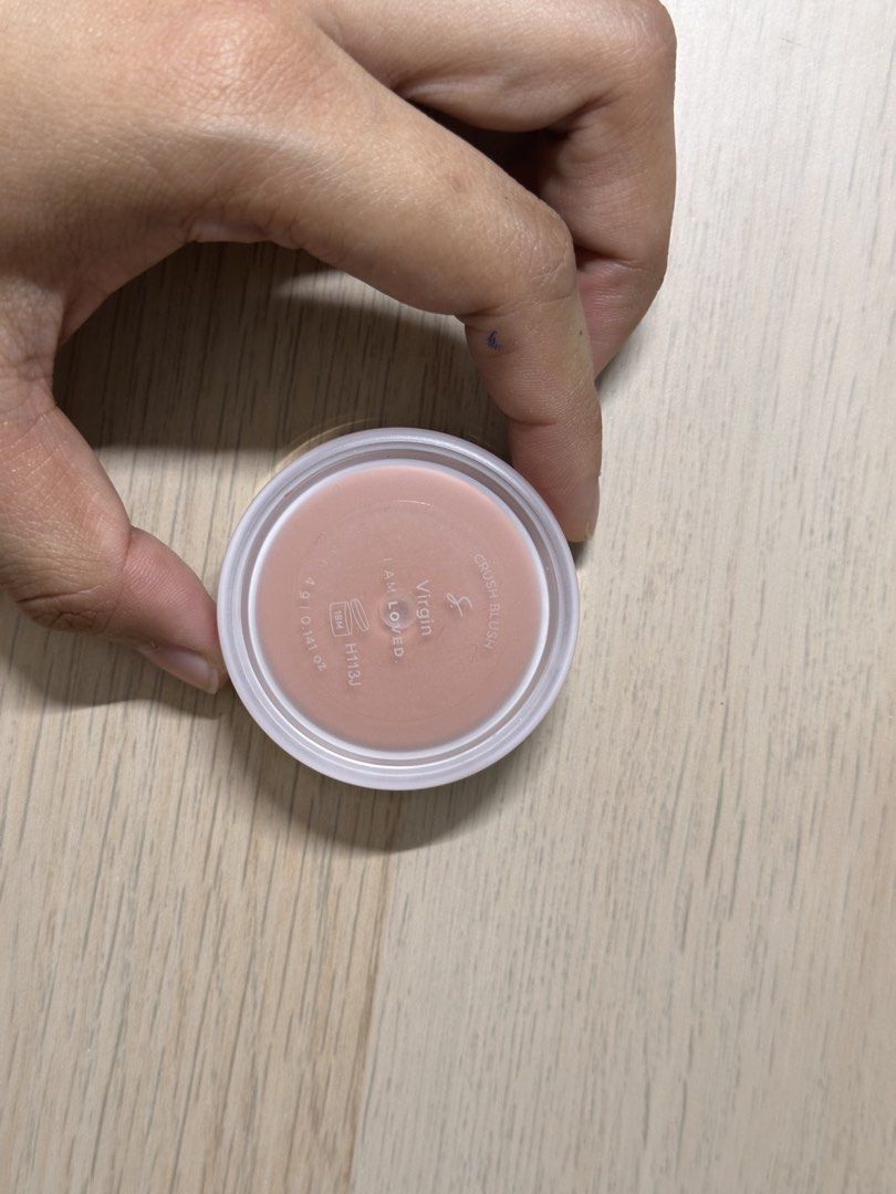 Strokes blush (Category: Makeup) located in Taguig. Submitted by mandms09 (Listing ID 1448736742, Image 2). Description: - RMK Creamy Foundation Compact - Shade: Virgin.