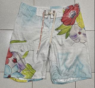 (Category: ) located in . Submitted by MJ_80 (Listing ID 1448803152, Image 1). Description: .
