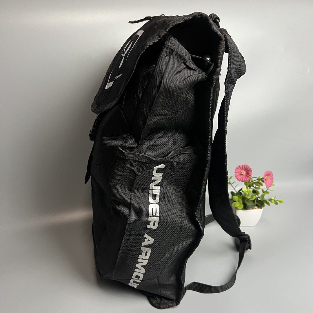 Under Armour Black Backpack (Category: Backpacks) located in Bago City. Submitted by g___shop (Listing ID 1448814577, Image 2). Description: - Black Under Armour backpack - Under Armour logo on front and back - Adjustable straps for comfortable wear - Ample interior space - Ideal for school or gym use.