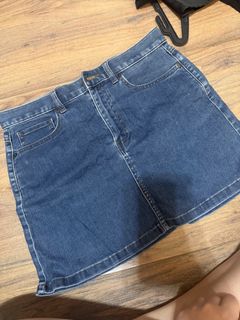(Category: ) located in . Submitted by bpcloset (Listing ID 1448754276, Image 1). Description: .
