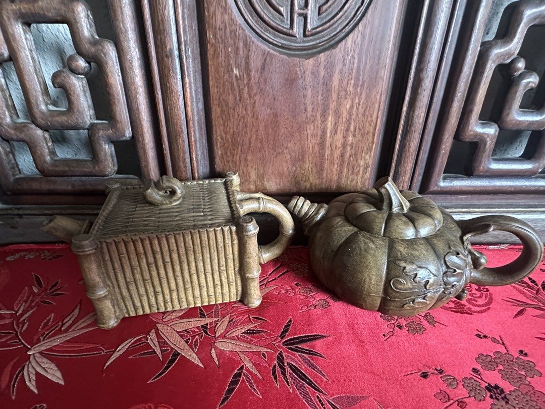 Vintage Ceramic Teapots - Bamboo House & Pumpkin Design