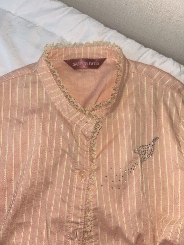 vintage pink long sleeve top (Category: Longsleeves) located in Manila. Submitted by isellstuff_fox (Listing ID 1448731463, Image 2). Description: .