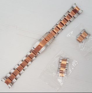 (Category: ) located in . Submitted by discountshop (Listing ID 1448706389, Image 1). Description: .