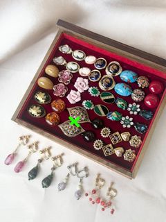 由 minouminoutreasures (刊登 ID 1448796083，圖片 1) 提交，位於 的 (類別：)，說明：。