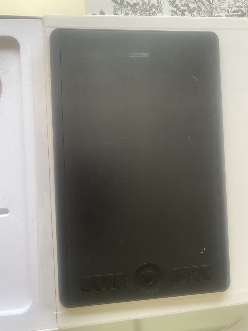 Wacom Intuos Pro Paper Edition Creative Pen Tablet505239381151600643